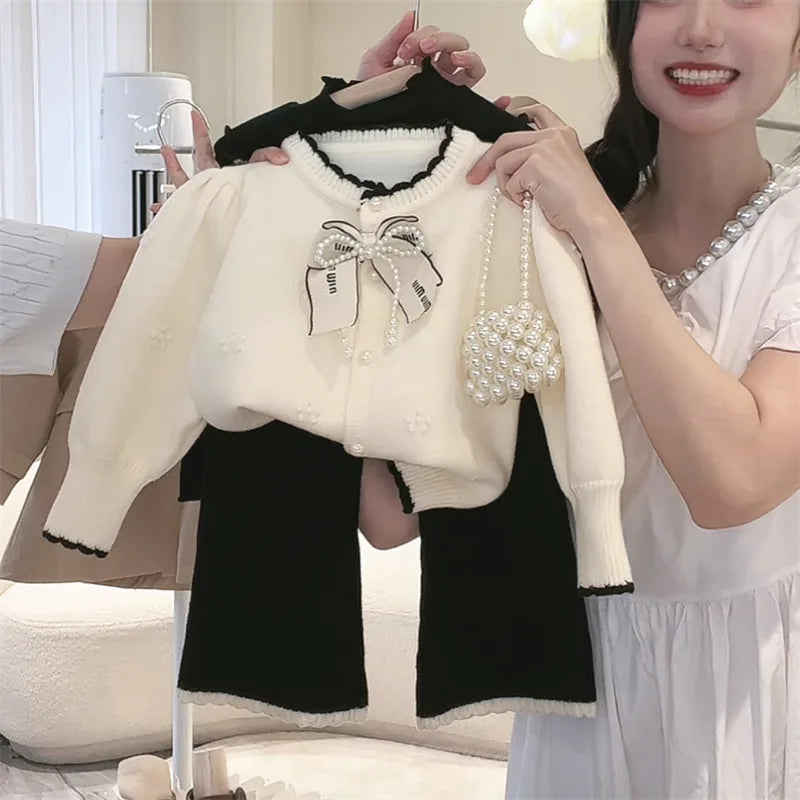 Childrens Clothing Autumn Set 2024 Korean Sweater Jacket Loose Pants Two-piece Set.