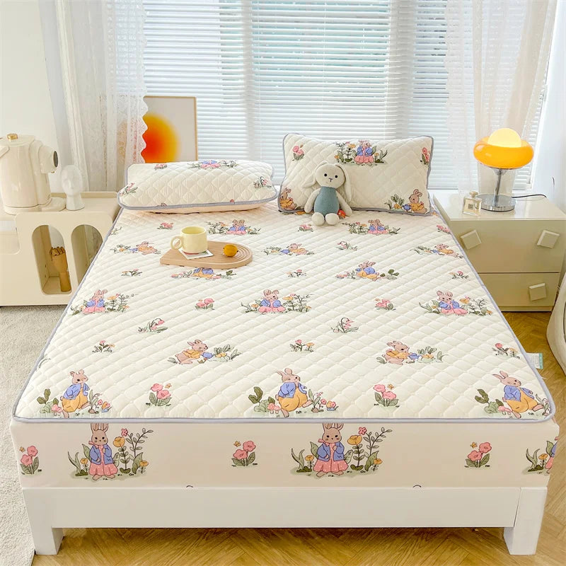 Floral Fitted Sheet Queen Size Bed Cover Thicken Bedsheet Quilted Mattress Protector tampa de colchão (Pillowcase Need Order)