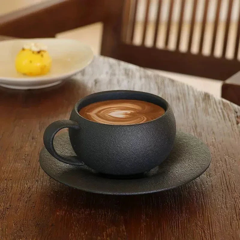 110/280ml Japanese-style Ceramic Mug Black White Fired Stone Coffee Cup and Saucer Set Breakfast Milk Coffee Cup Egg-shaped Mug.