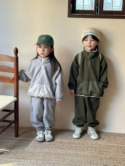 2025 Winter New Children Polar Fleece Sweatshirt Set Boys Girls Plus Velvet Thick Warm 2pcs Suit Kids Casual Sports Outfits.