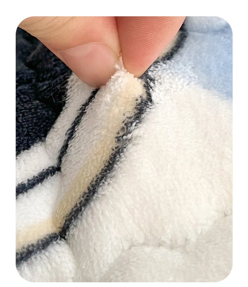 Winter Milk Velvet Mattress Toppers Thicken Quilted Bedsheet Student Bedspreads Washable Mattress Cover Queen Bedding Coverlets.