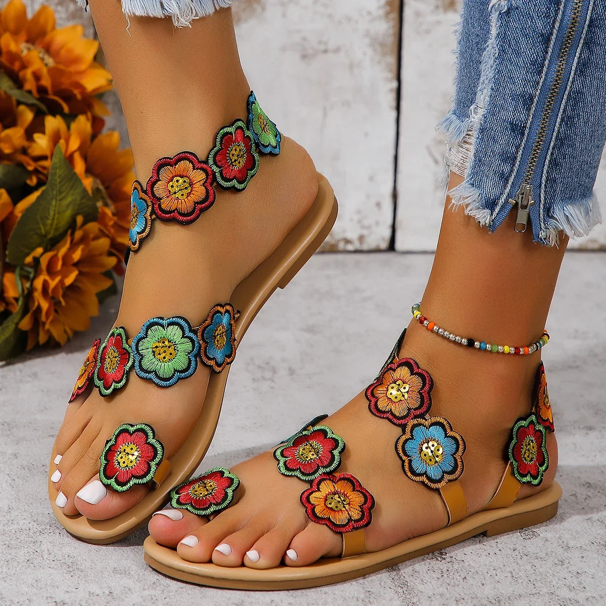 Yellow Embroidered Faux Flower Fashion Sandals Flat Plus Size 43 Summer Outdoor Beach Shoes Travel Mom Shoes.