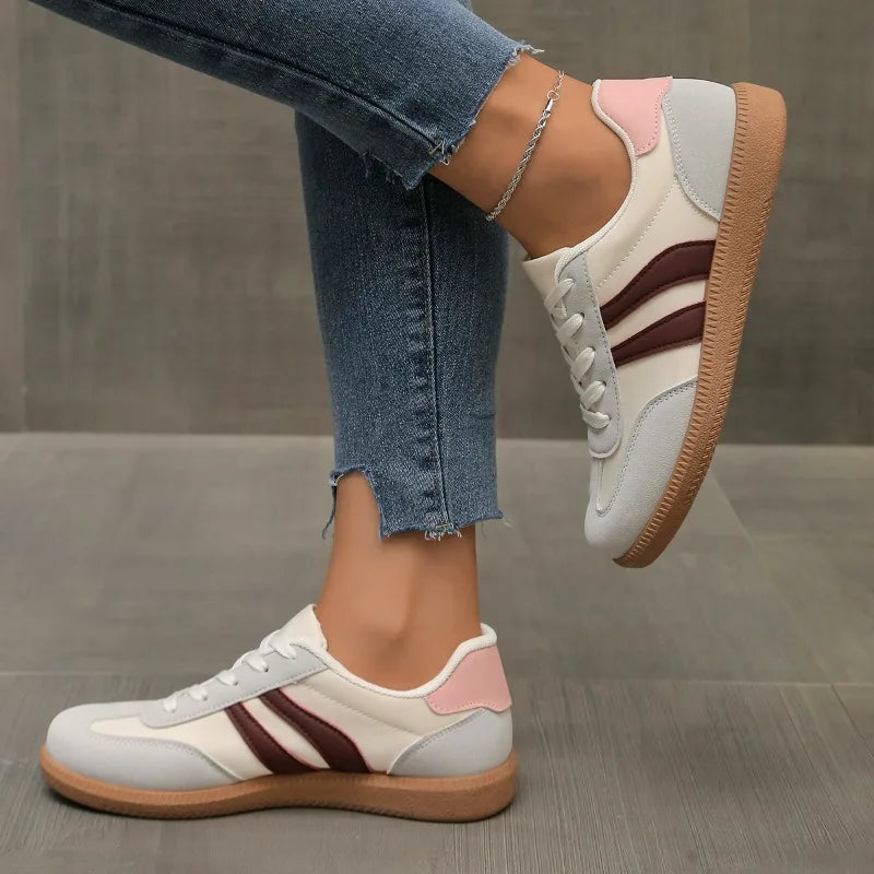 Womens Sneakers Spring New Luxury Flat Loafers Comfortable Slip on Soft Female Sneakers Lightweight Outdoor Shoes for Women.