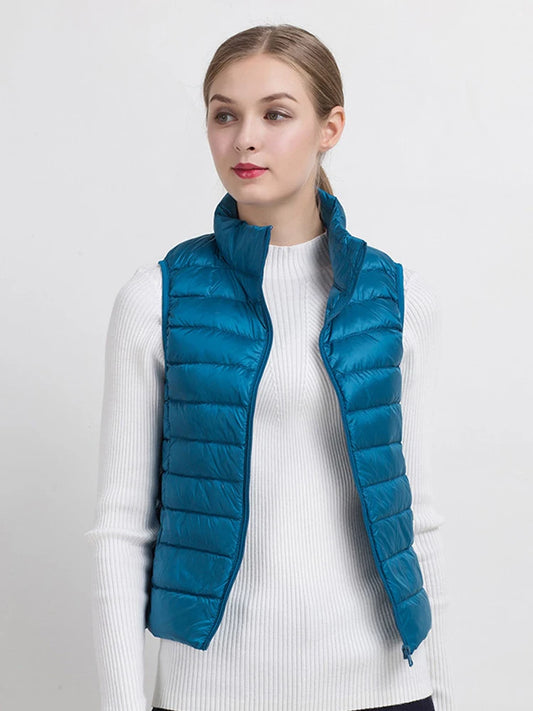 0-10 ℃   Frauen Westen Herbst Winter Ultra Licht Ente Unten Weste Weibliche Dünne Ärmellose Jacke Winddicht Warme Puffer Weste 4XL