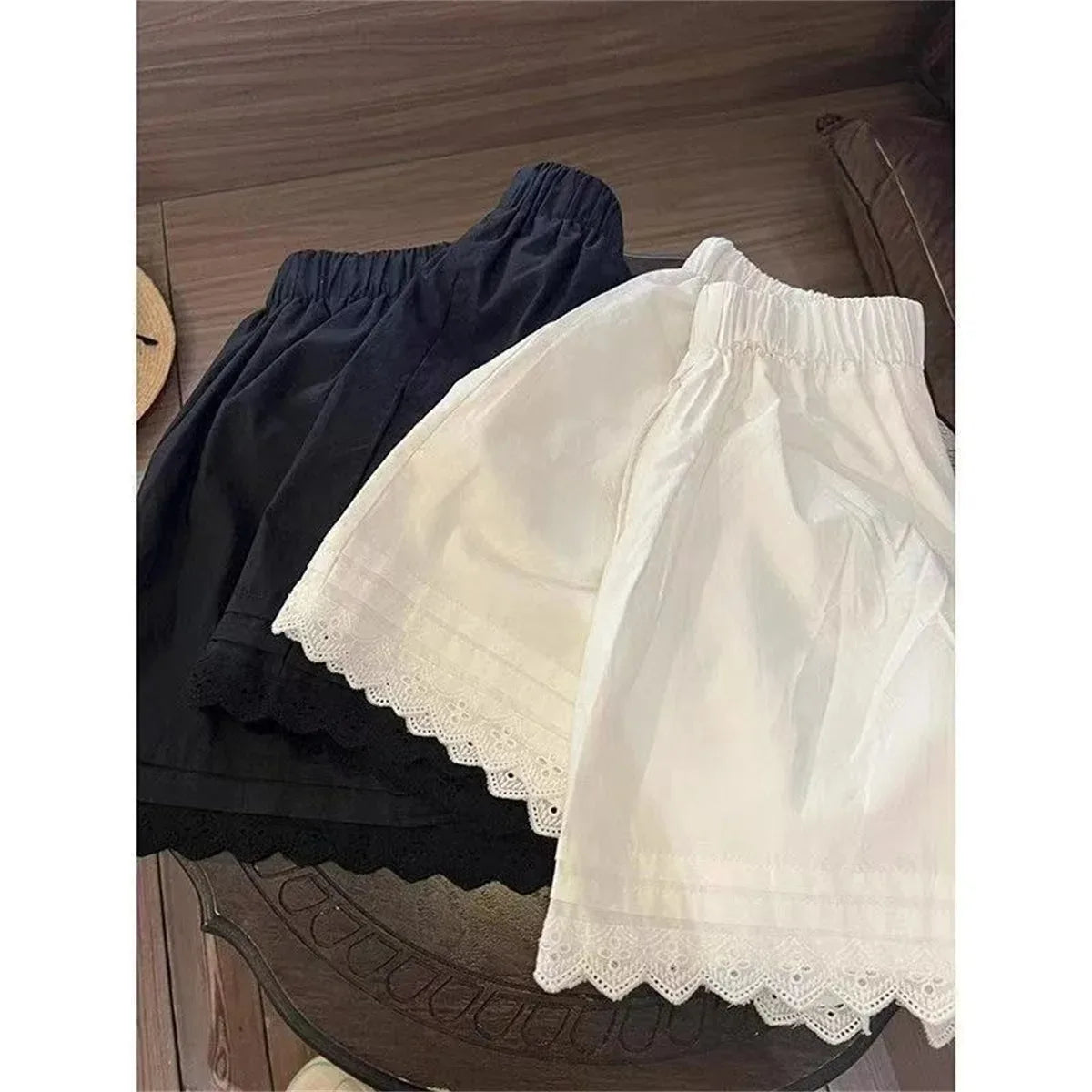 White Lace Trim Patchwork Casual Shorts for Women's High Waisted Wide Leg Vacation Beach Pants Loose Thin Bottoms Home Shorts.
