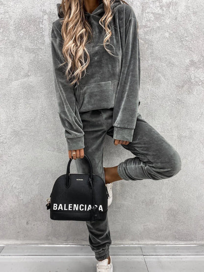 Autumn Winter Velvet Tracksuit Set Elegant Soft Pocket Pullover Top Female Loose Sweatsuit Pants Suit 2024 Two Piece Set Outfits.