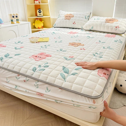 Thick Mattress Cover Cartoon Style Bedspread Quilted Bed Cover for Home Adults Kids Bed Linen fundas de colchón (No Pillowcase).
