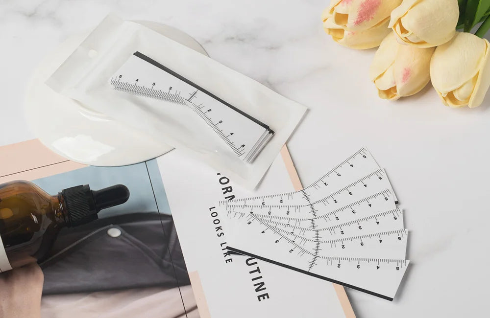 25pcs Disposable Eyebrow Ruler Self-adhesive Sticker Microblading Tattoo Position Mapping Stencils Profession Makeup Tool.