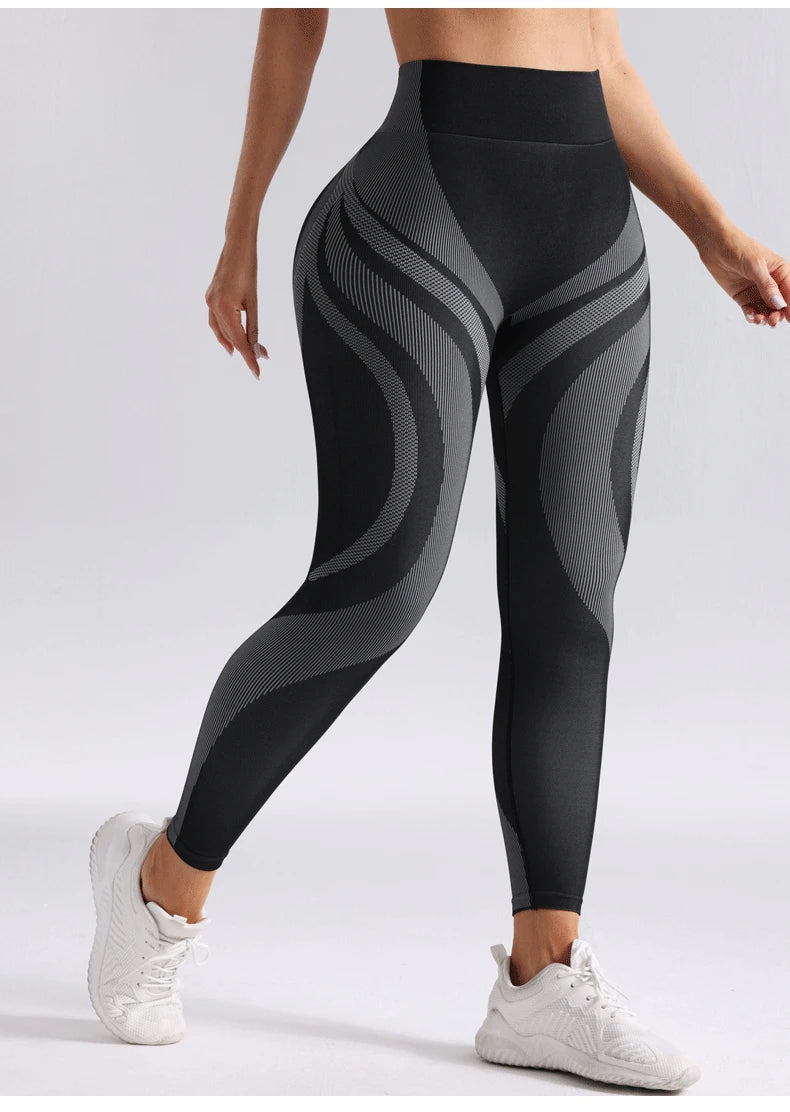 Seamless Breathable High Waisted Contrasting Yoga Pants Women Tight Fitting Hip Lifting Long Striped Sports Suit Long Leggings.