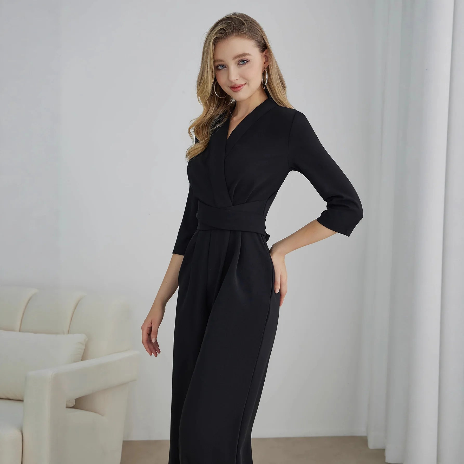 Elegant Pure Color V-Neck Sleeveless Wide Leg Jumpsuit Women's Spring Autumn Fashionable Comfortable Polyester One-Piece Suit.