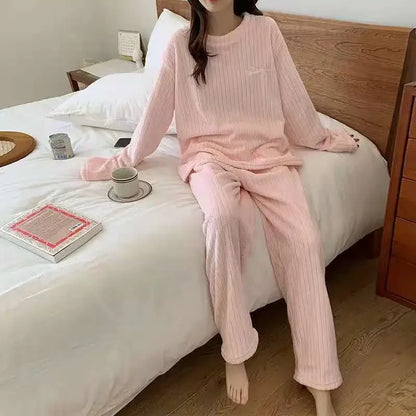 Winter frauen Neue Pyjamas Korallen Samt Casual Pyjamas Gepolsterte Loungewear Loungewear Sets Warme Kleidung Für Herbst Und Winter