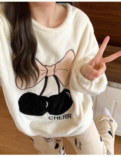 Thickened Warm Sleepwear for Winter Cartoon Flannel Pajamas Homewear Women Velvet Coral Velvet Cartoon Bear Nightwear Loungewear.