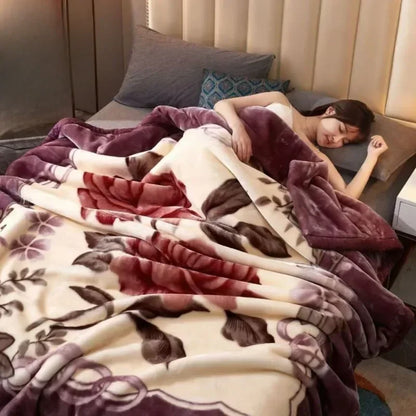 150x200cm  Home Blanket Double Layered Encrypted Plush Fur Coral Fleece Quilt Winter Dormitory Sofa Keep Warm Sheet Bed Cover.