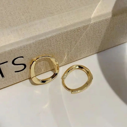 Mariasz Minimalist New Hot Sell Trendy Plated Gold Color Circle Earrings for Women Ear Hoop Earring Classic Jewelry.