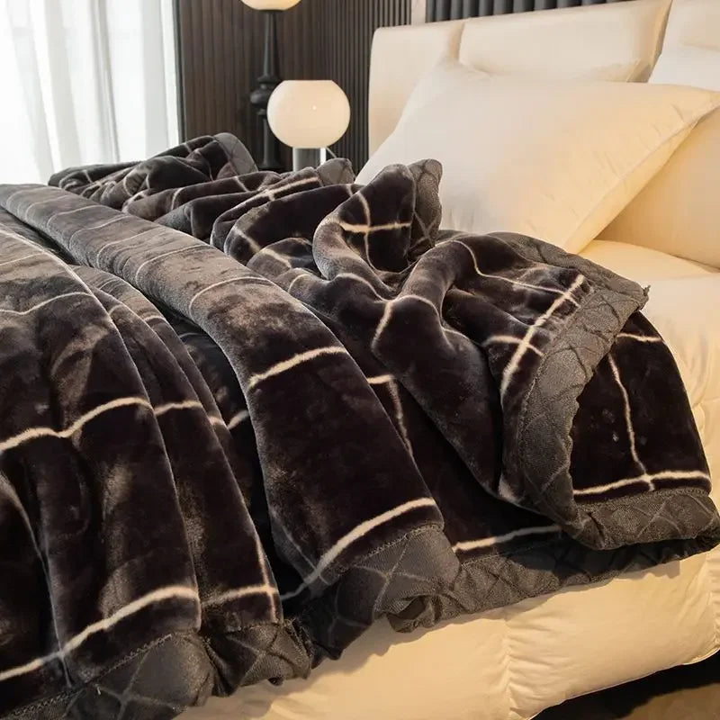 Double-deck Thickening Blanket Winter Dormitory Siesta Plush Fur Quilt Keep Warm Soft Comfortable Coral Fleece Sheet Bed Cover
