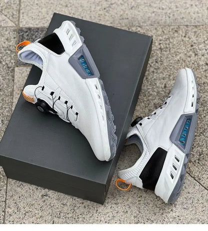 New Golf Shoes for Men Genuine Leather Golf Training Mens Black White Athletic Shoes Man Brand Golf Sneakers Man.