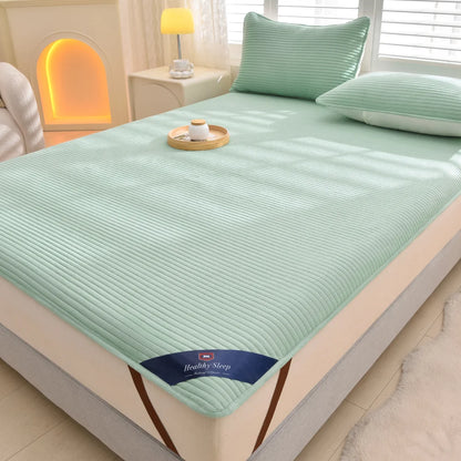 1pc Striped Waterproof Mattress Protector, Comfortable Mattress Cover, Soft and Breathable  for Single/Double Beds.