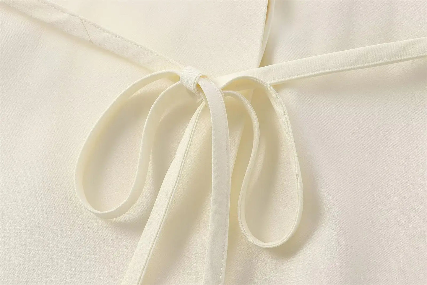 TFMLN Fashion Women's Trouser Suits Sleeveless V-Neck Top With Belt Straight Pants Sets 2025 Spring Summer Commuter 2 Piece Set.