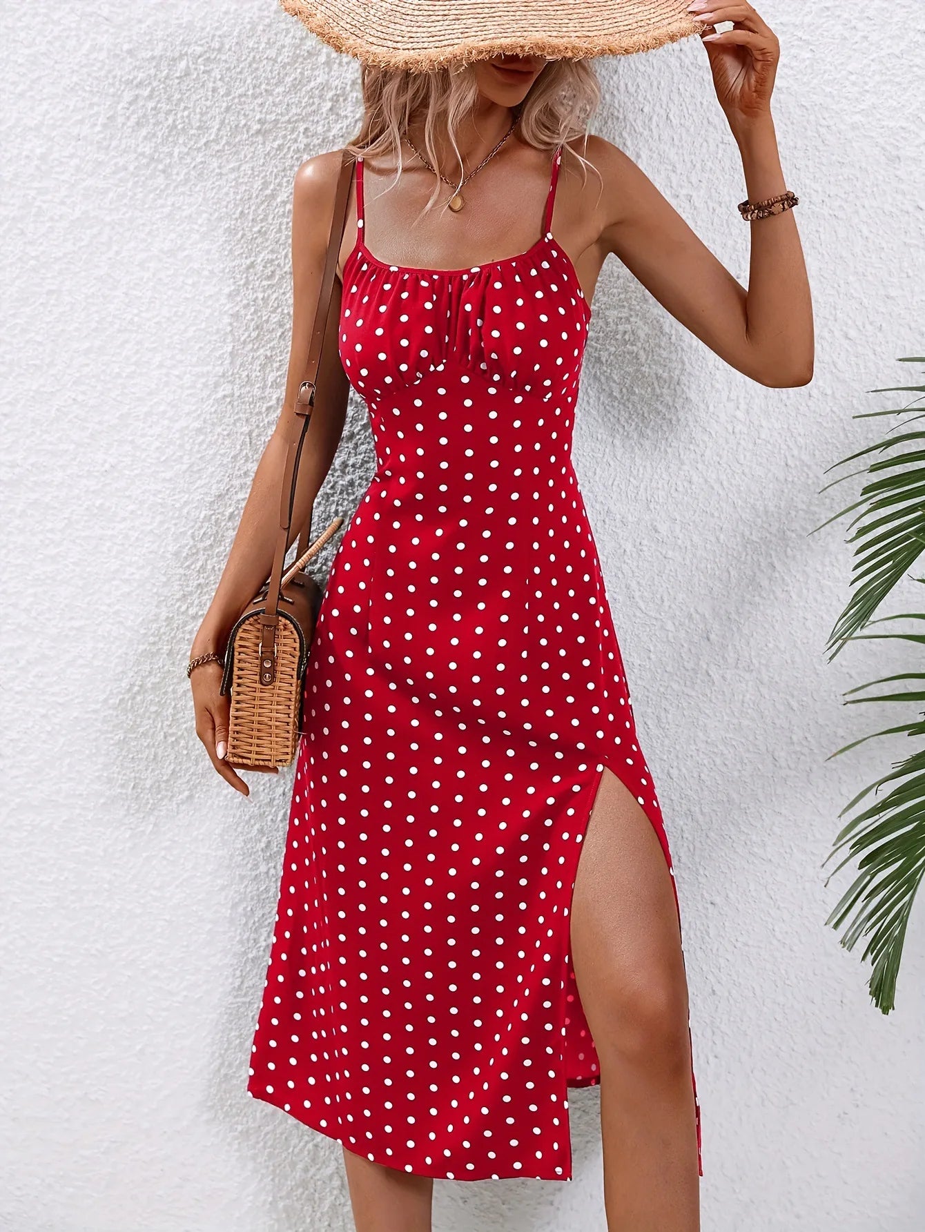 2024 sommer Sexy Spaghetti-trägern Kleid Frauen Mode Polka Dot Print Ärmelloses Schlitz Kleid Boho Casual Strand Midi Kleider.