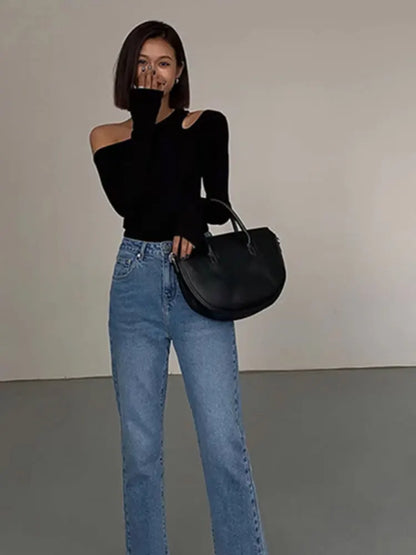 Fashion Skew Collar Off-shoulder Long-sleeved T-shirts Women Spring New Solid Slim Fit Crop Top Sexy Hollow Out Tees Shirts.