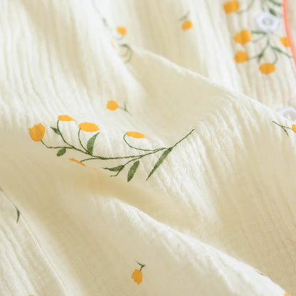 Neuer Sommer-Damen-Pyjama aus Baumwollkrepp, dreiteilig, kurzärmelig + Shorts + Hose, große Größe, einfacher Blumen-Pyjama, Heimservice-Anzug.