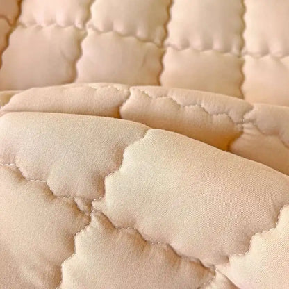 Solstice Waterproof Quilted Mattress Cover - Thickened 매트리스커버 (No Pillowcase), Fits 8-12" Deep Mattress, Home Bed Linen.