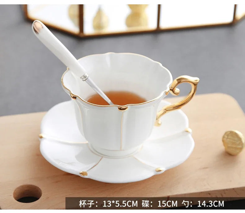 Gold Pearl Bone China Coffee Set British Porcelain Tea Luxury Ceramic Pot Creamer Sugar Bowl Teatime Teapot Cup Mug.