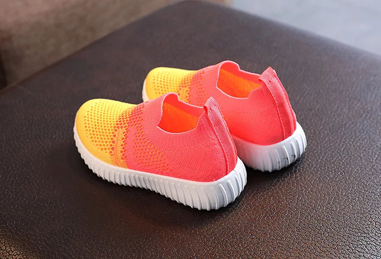 Kids Shoes Multicolor Knitted Toddler Baby Sneakers Casual Slip On Sneakers Children Shoes Kid Girls Boys Sports Shoes.