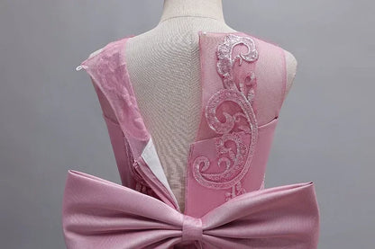 Gesticktes Mesh-Hochzeitskleid, Blumenmädchen-Performance-Mädchenkleid, 4–12 Jahre altes Mädchen-Prinzessinnenkleid mit großer Schleife.