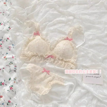 Japanese girl underwear female sweet cute pure desire without underwire bow lace edge thin bra set.