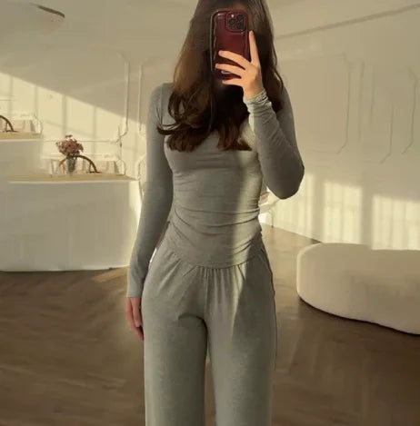 Solid Color Top Women Set Slim Fit Long Sleeved O-neck Top Pleated Straight Pocket Pants 2025 Spring/summer Vacation Women's Set.