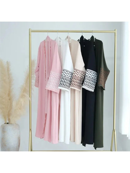 Autumn New Ramadan Open Embroidery Tassel Pink Kimono Abaya Dubai Luxury Muslim Islam Kaftan Dress Abayas Women Kebaya Caftan.