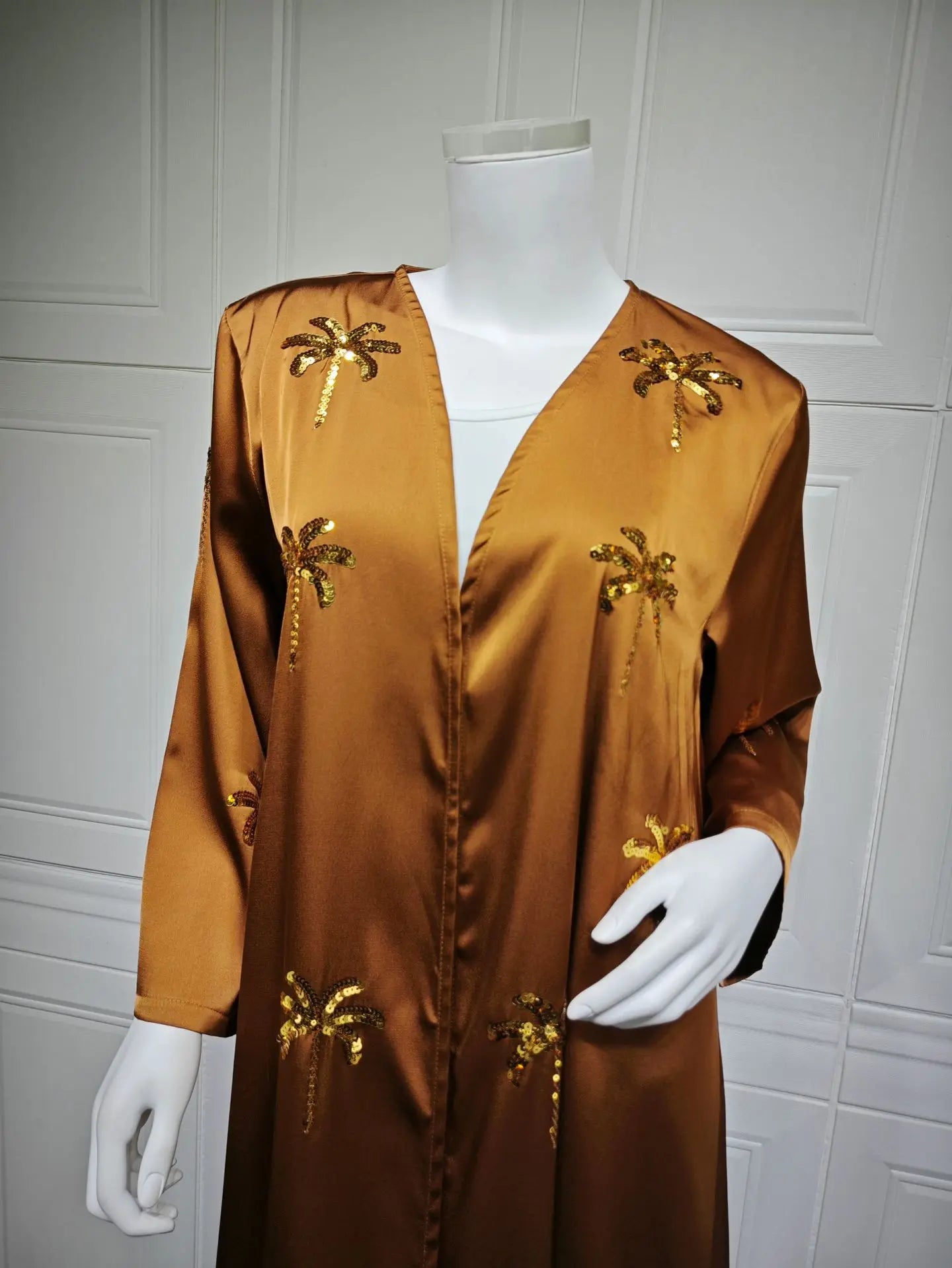 Mode Dubai Abayas für Frauen Stickerei Muslimischen Kleid Türkei Kaftan Islam Kleidung Kebaya Kaftan Marocain Femme Robe Jalabiya.