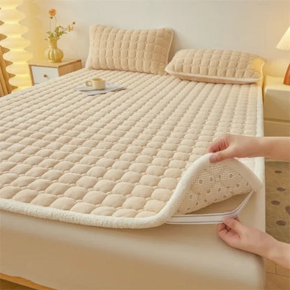 2024 New Class A Thickened Milk Fleece Mattress Winter Warm Fleece Bed Cover Student Dormitory Mat Quilt