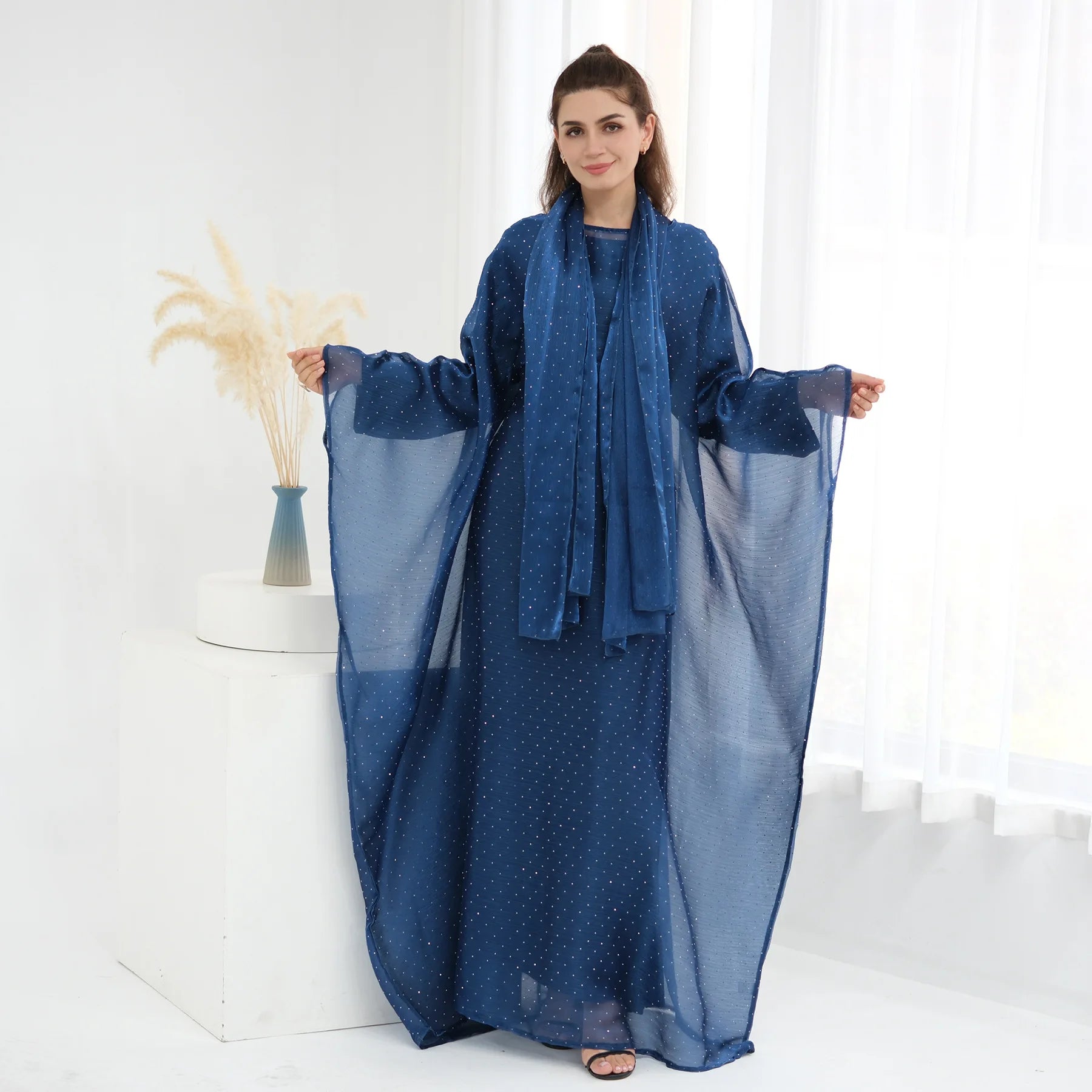 Eid 2 Piece Muslim Woman Set Diamonds Butterfly Abaya with Matching Inner Dress Dubai Luxury Kebaya Caftan Marocain Islam Outfit.