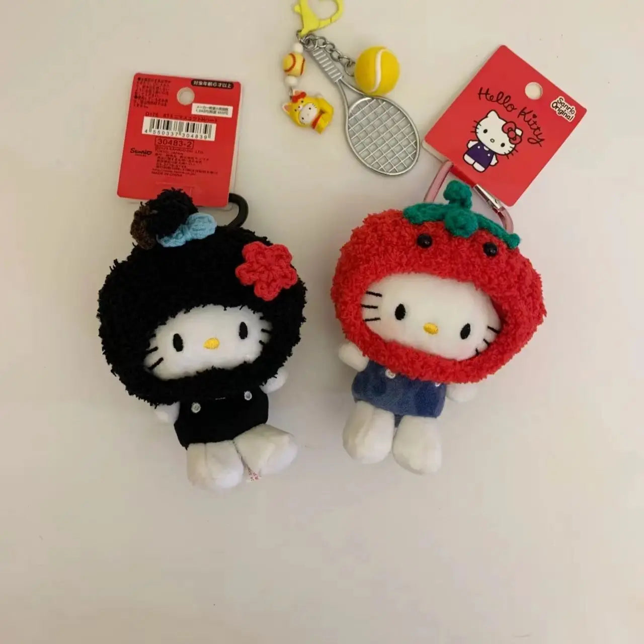 Cartoon and Anime Plush Fruits and Vegetables Series Cute Kittys Cat Plushes Keychain Pendants Girls' Backpack Accessories.