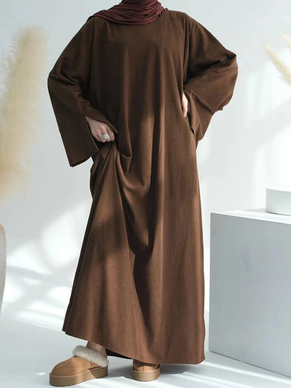 2025 New Arrival Turkey Dubai Muslim Winter Abaya Corduroy Women Closed Abaya Loose Daily Wear Muslim Long Winter Dress