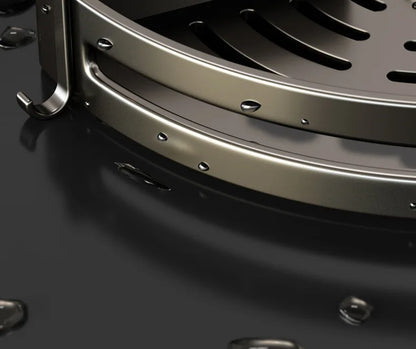 Dreieckiges Wandregal für Badezimmer oder Toilettenbereich. Rechteckiger zusätzlicher Balkon-Aufbewahrungsraum für kleine Badezimmer