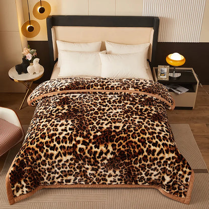 Mink Fleece Blanket King Size 3-Ply Reversible A & B Printed Soft Plush Bed Blanket Heavy Thick Winter Warm Blanket Pink Floral.