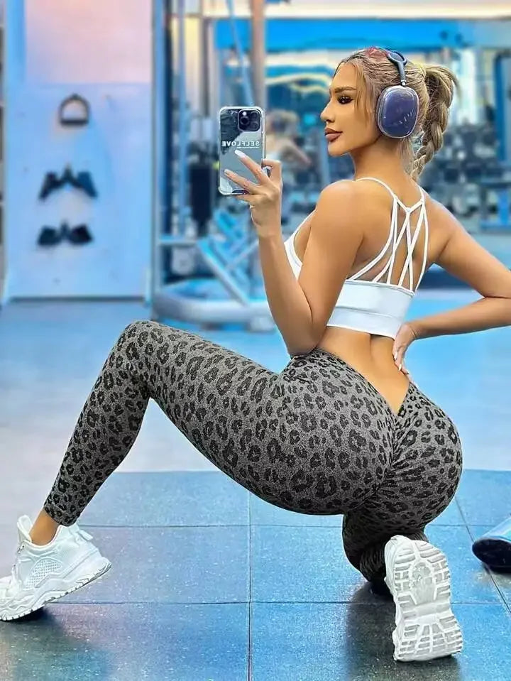 Women Leopard V Waist Leggings Semaless Slim Leggings Stretch High Waist Hip Liftting Sexy Yoga Tights Gym Running Sports Pants.