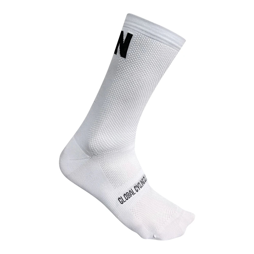 SYN Pro Cycling Socks Men Women High Quality Breathable Bicycle Socks MTB Road Bike Sport Football Basketball Knitting Socks.