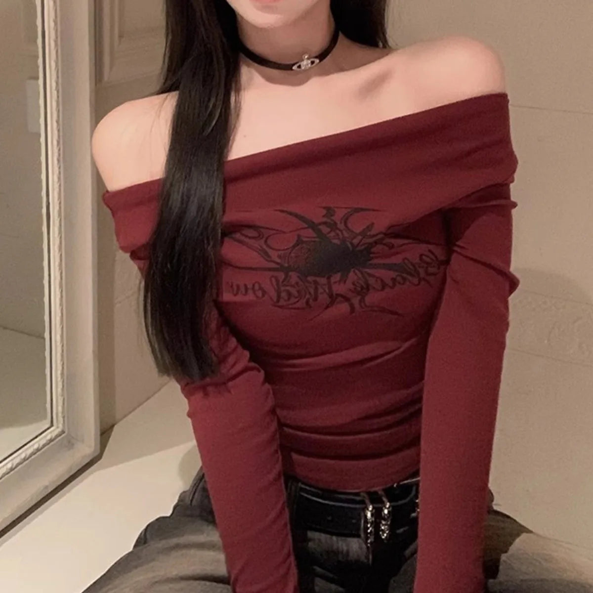 Gothic Print Grunge T-Shirts Women Long Sleeve Off the Shoulders Tops Y2K Clothes Streetwear Shirt Korean Style Vintage Crop Top.