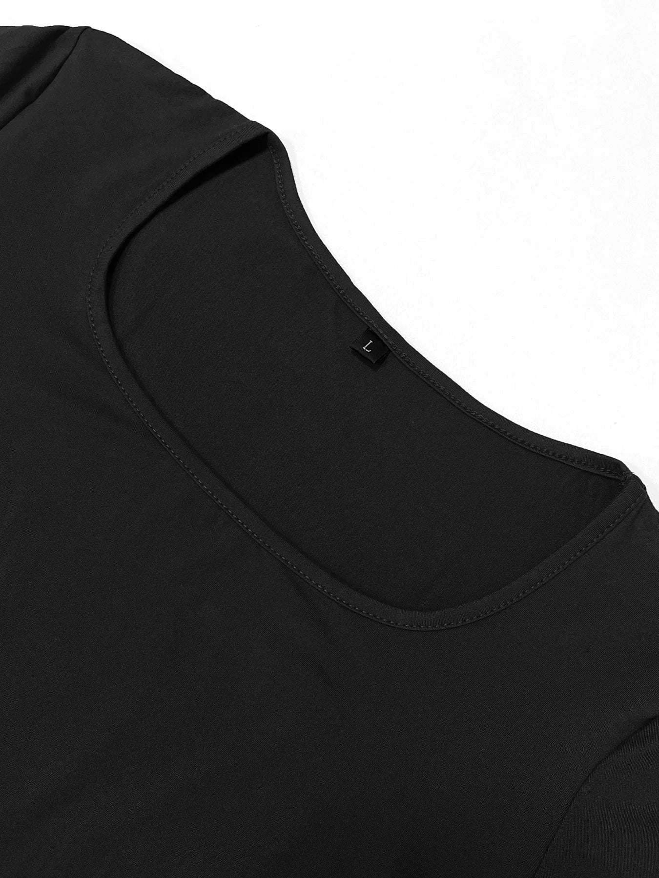 Solides, langärmliges, figurbetontes Damenkleid, schickes, einfaches, minimalistisches, lässiges, modisches, langes Kleid mit U-Ausschnitt, Damenbekleidung.