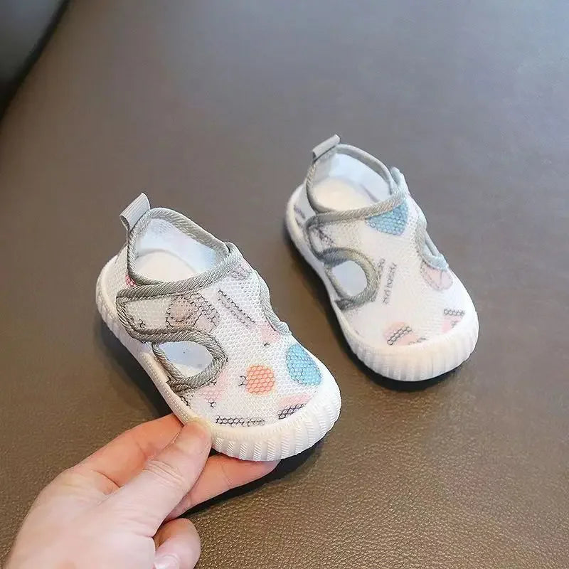 0-3 Y Baby First Walking Shoes Summer Soft Sole Breathable Unisex Infant Sandals with Non-Slip Cute Cartoon Toddler Mesh Sneaker.