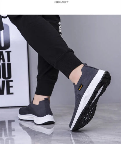 Men Walking Shoes Knit Mesh Breathable Sneakers Lightweight Sneakers Slip-on Mens Casual Shoes Fashion Comfort.