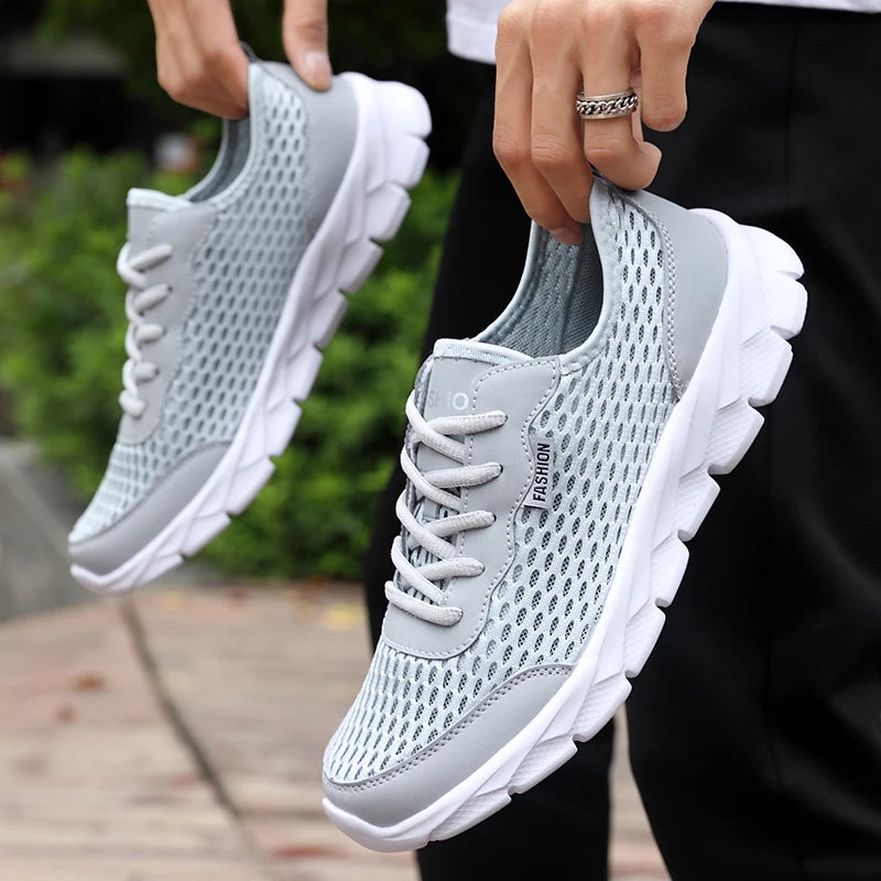 New Running Shoes for Men Comfortable Sports Shoes Lightweight Fashion Summer Plus Size 38-48 Breathable Sneakers for Men.