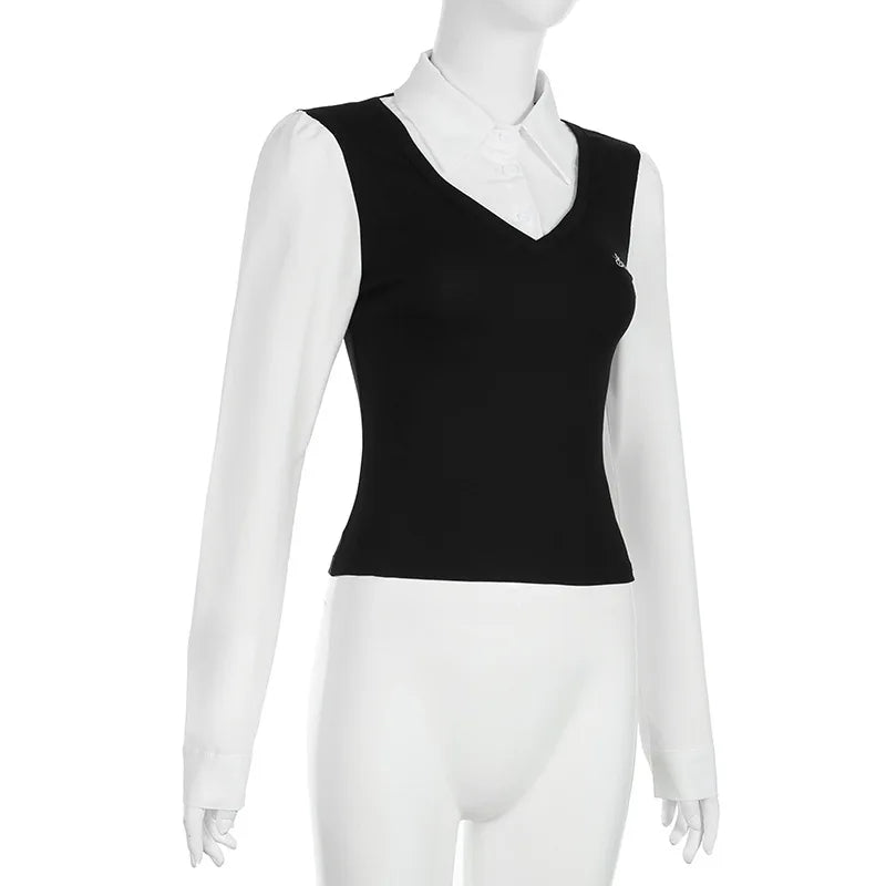 Fashionable and minimalist college style contrasting color lapel fake two piece T-shirt versatile short sleeved top.