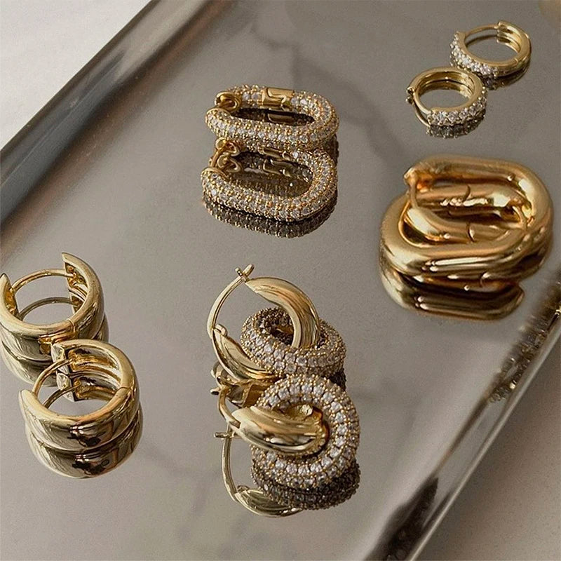 Fashion CZ Zircon Round Huggie Hoop Earrings for Women Geometric U Shape Ear Buckle Hoops Gold Plated Stainless Steel Jewelry.