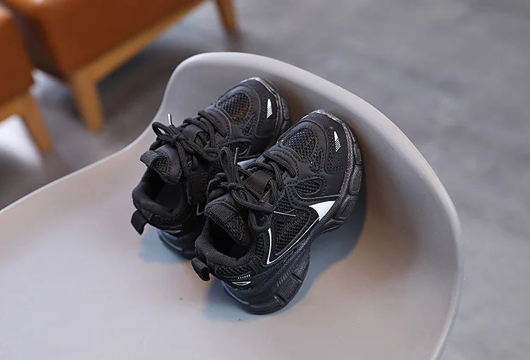 Spring and Autumn Children Sports Shoes Unisex Kids Sneakers Mesh Upper Breathable Basketball Shoes Tennis Casual Flats Footwear.