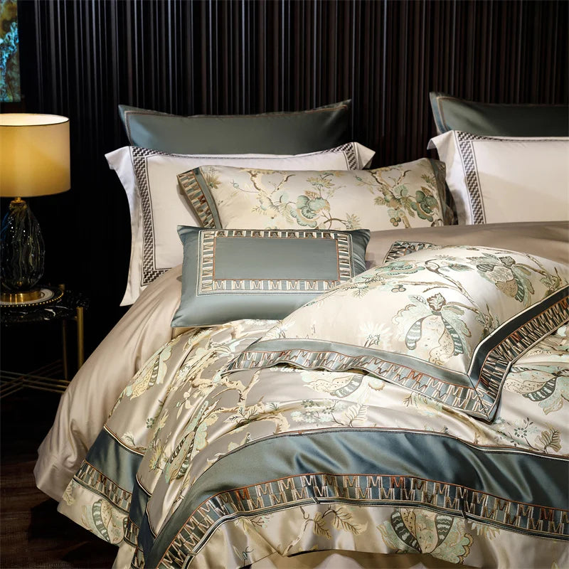 Luxury Satin Jacquard Egyptian Cotton 4/6/10Pcs European Palace Wedding Bedding Set Silky Duvet Cover Set Bed Sheet Pillowcases.